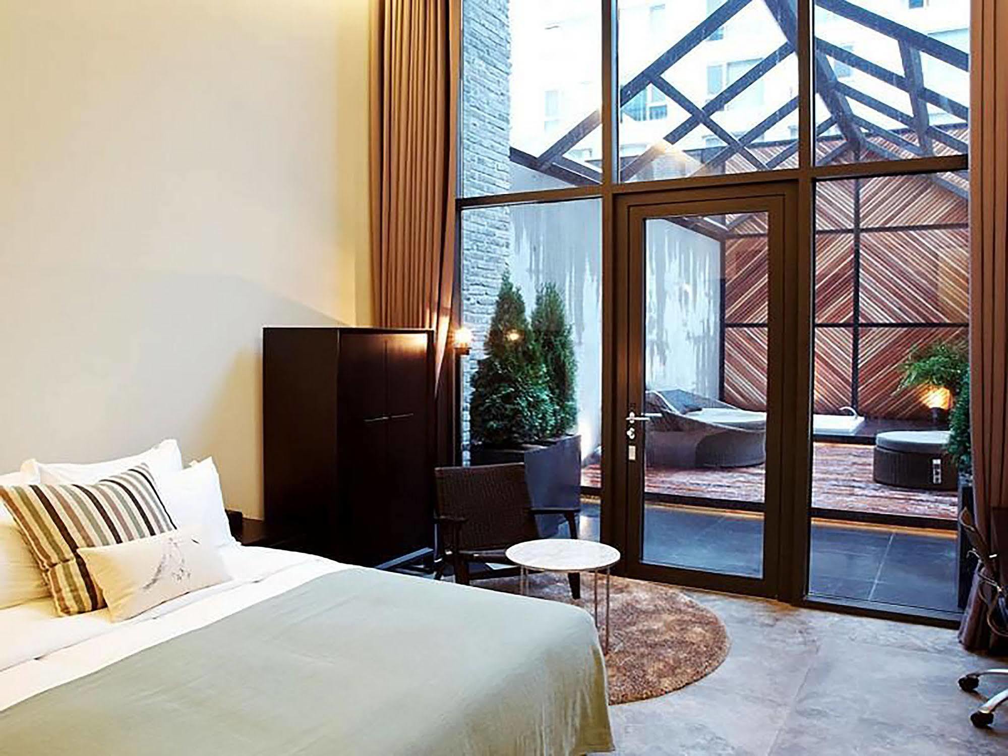 Js The Classic Hotel Osan Zewnętrze zdjęcie